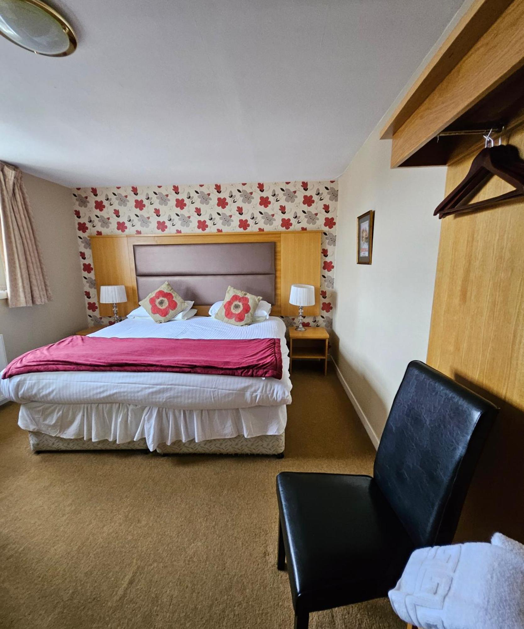 Station Hotel Portsoy Dış mekan fotoğraf